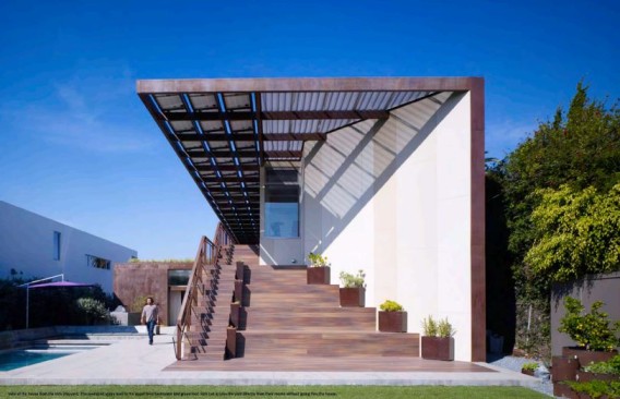 Yin-Yang-Solar-Powered-House