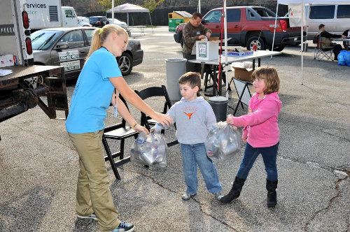 Aluminum cans are collected at Cleveland Metroparks Zoo's America Recycles Day. Proceeds from the aluminum cans collected will benefit international slow loris conservation organization, The Little Fireface Project. Photo credit: Mark Horning