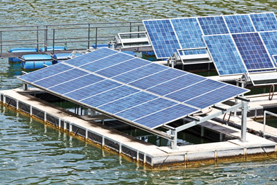 Floating-solar-array-(Cut-1)